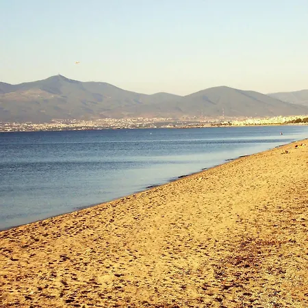 شقة Kiza أغيا ترياس